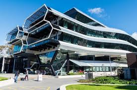 7 Best Universities For Software Engineering in Australia 2025